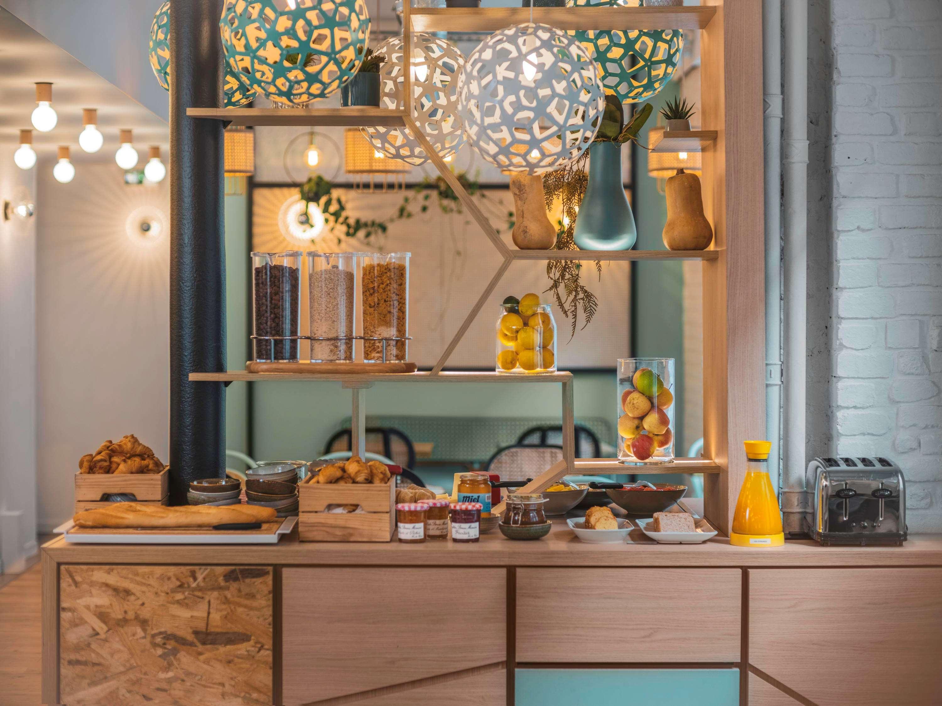 Ibis Styles Paris Montmartre Nord Hotel Ngoại thất bức ảnh